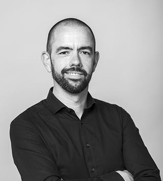 Mark Lyon